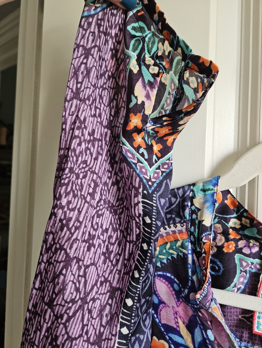 Johnny Was Silk Floral Tunic - Picture 5 of 6